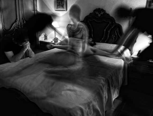 La COVID-19 y las humanidades. Pensar la enfermedad desde las experiencias y los cuerpos: De la enfermedad, de Virginia Woolf La COVID-19 y las humanidades. Pensar la enfermedad desde las experiencias y los cuerpos: De la enfermedad, de Virginia Woolf